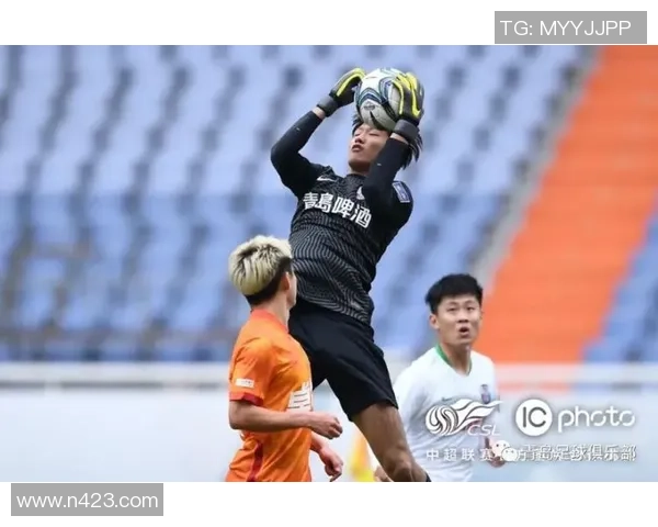 武汉足球队杯赛表现分析:经验与战术的完美结合 武汉足球队杯赛表现分析:经验与战术的完美结合